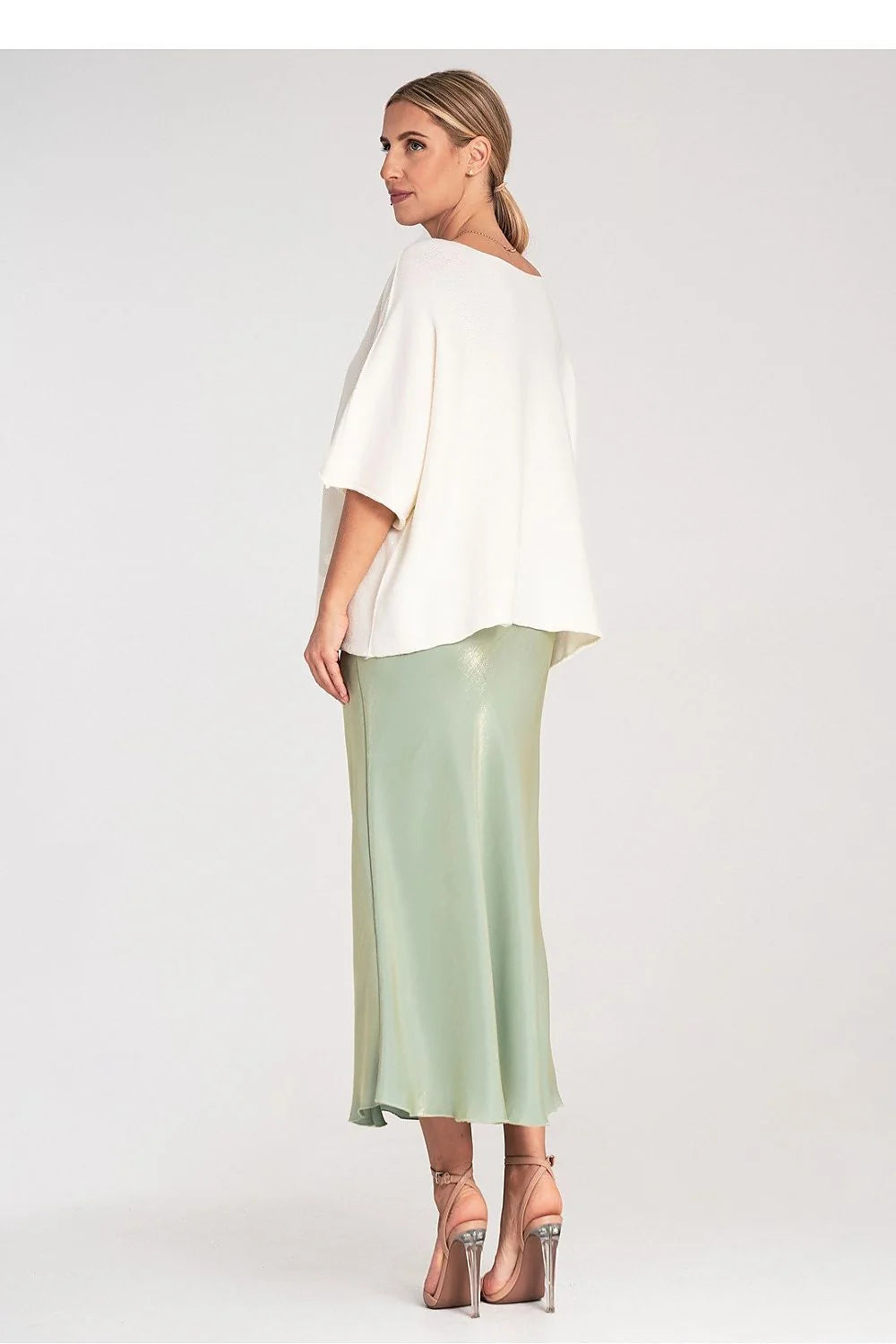 pull oversize femme maille fine écru col bateau manches kimono trois quarts coupe ample longueur hanches tombé fluide minimal chic