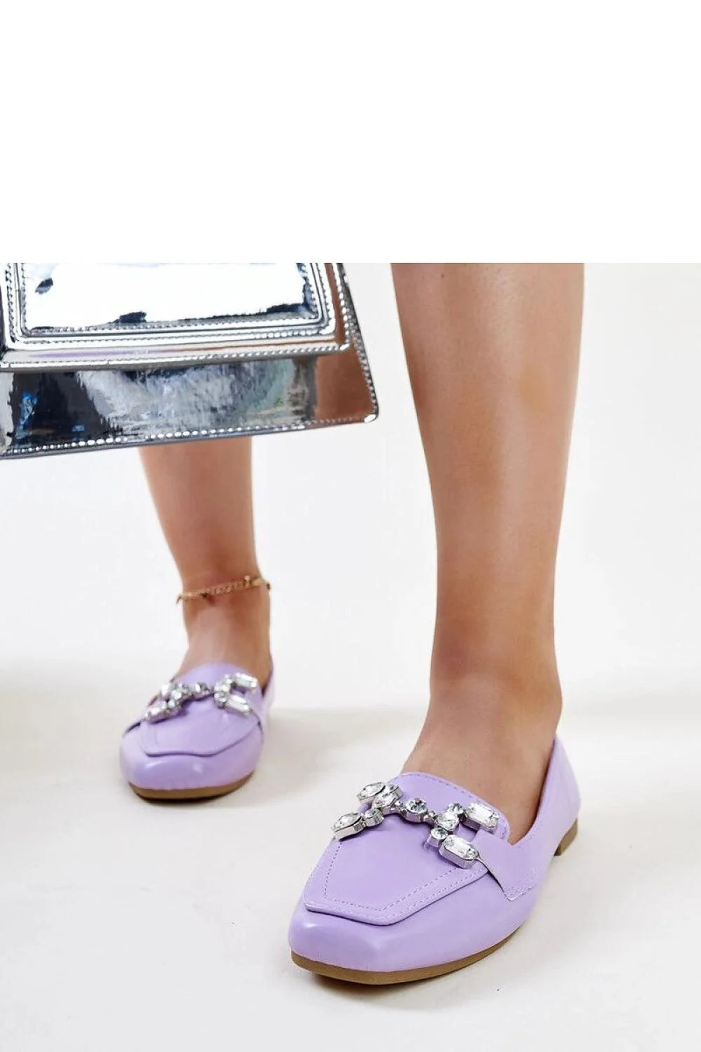 Mocassins pour femmes élégants design moderne violet lavande bout carré semelle plate confortable occasion spéciale