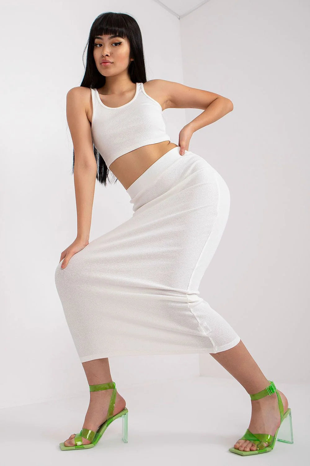 Ensemble femme crop top sans manches jupe longue taille haute tissu rayures coton élasthanne confort style minimaliste