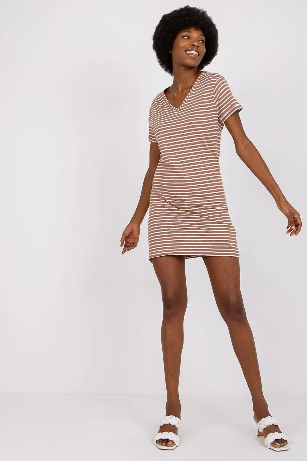 Robe t-shirt Stitch&Soul été manches courtes design simple couleur marron clair rayures femme