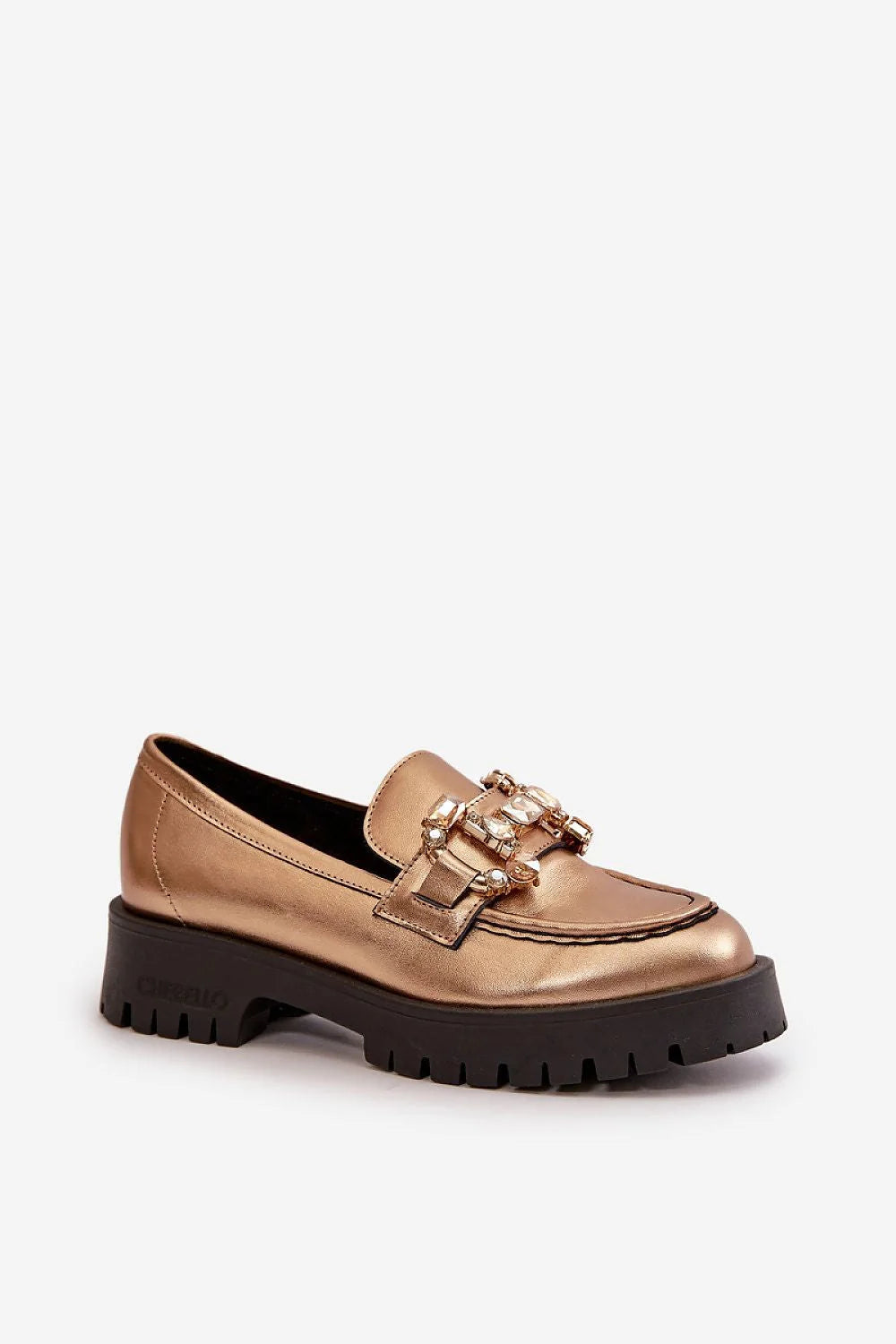 Mocassins métalliques dorés Che Bello, cuir naturel, talon plat, décoration pierres précieuses imitation, confortable, style élégant moderne, femmes
