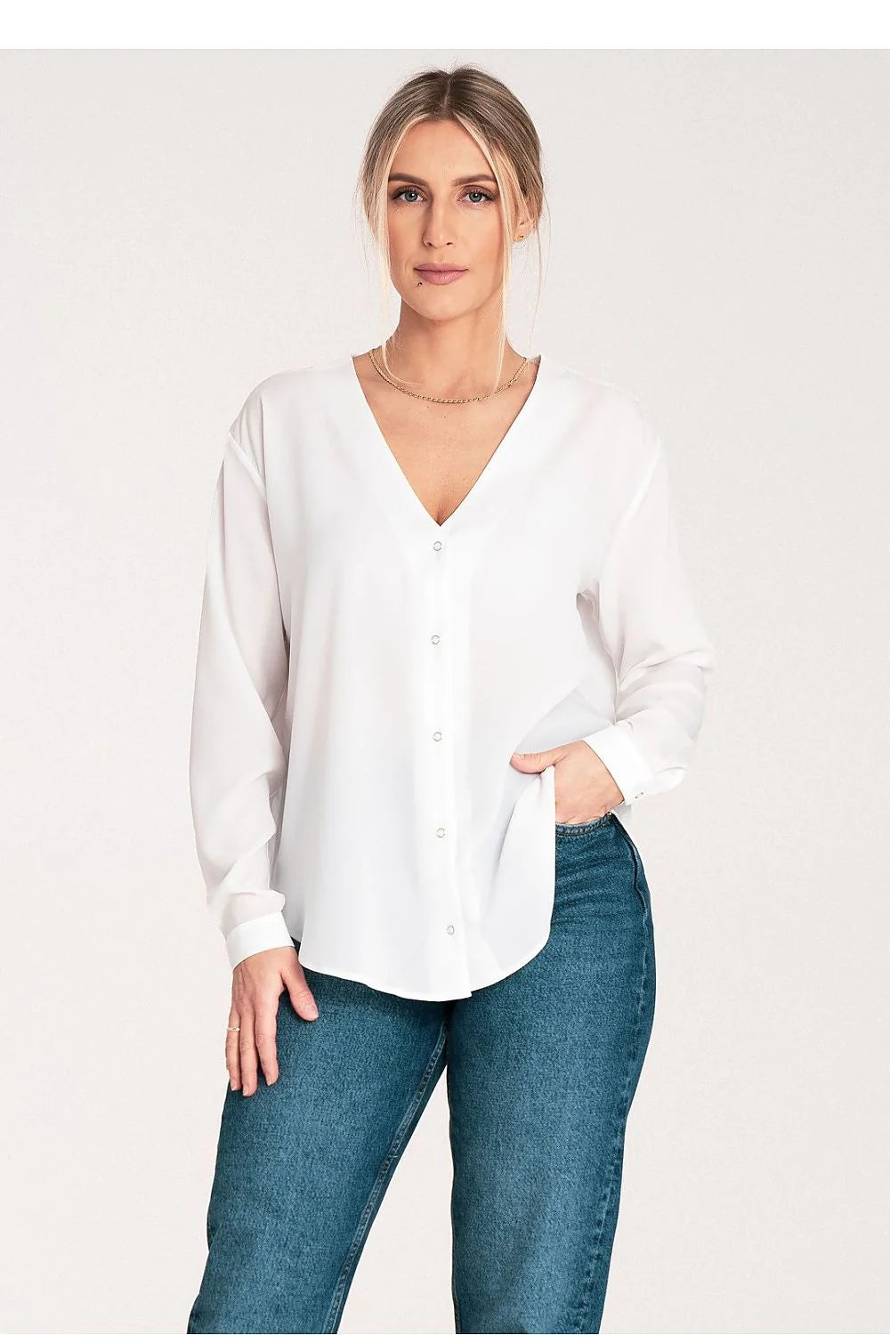 blouse élégante femme manches longues légèrement bouffantes col V boutonnage frontal boutons pression polyester elasthanne fluide satinée coupe ample