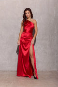 Robe de soirée élégante longue en satin rouge vif asymétrique fente haute taille ajustée femme