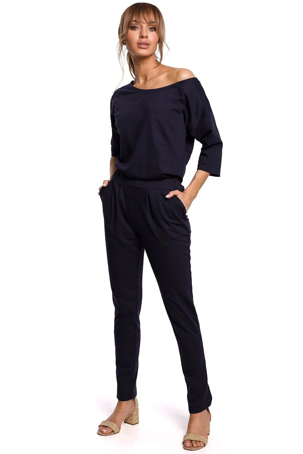 combinaison femme coton jersey gris clair décontractée chic élégante taille élastique manches trois quart épaule asymétrique poches latérales