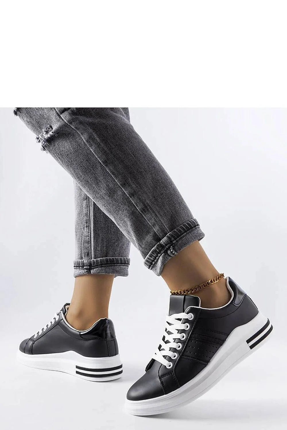 Baskets pour femmes design moderne coupe basse semelle épaisse élégance et confort tendance polyvalentes