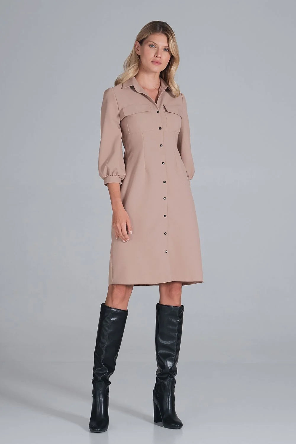 robe chemise midi beige polyester coupe semi ajustée col revers manches troisquarts bouffantes poignets boutonnés poches poitrine boutons noirs