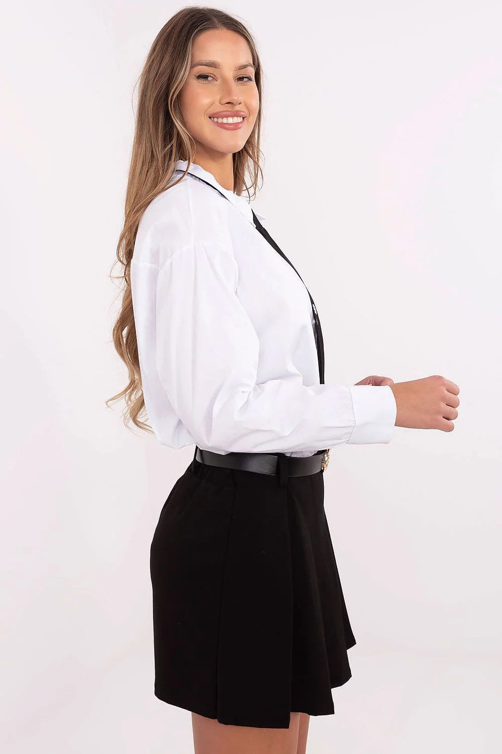 chemise femme manches longues popeline blanche col classique boutons cravate amovible satinée broches florales coton elasthanne coupe universelle