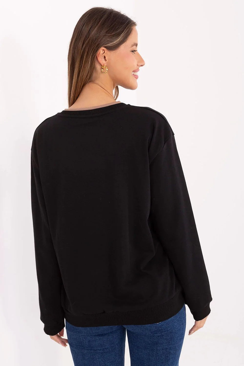 sweatshirt femme noir col rond coupe décontractée manches longues finitions côtelées coton mélangé doux confort broderies contrastées amore