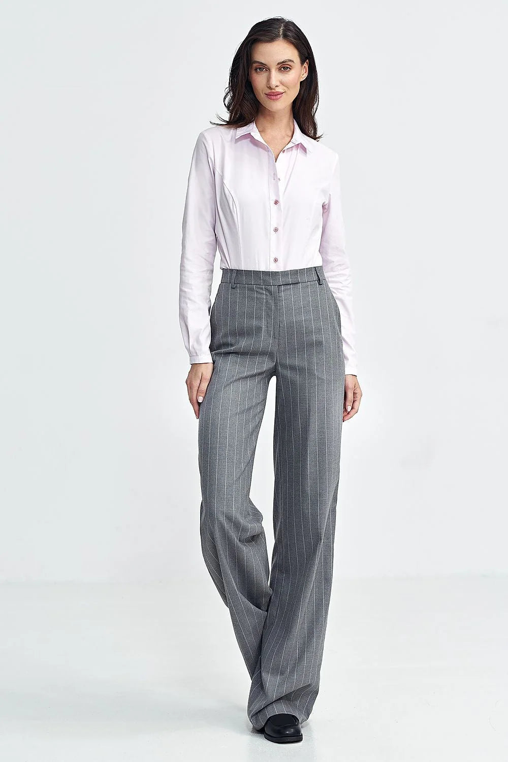 Pantalon long pour femme Nife élégant coupe ajustée rayures verticales blanches gris tailles hautes jambes évasées fermeture éclair cachée