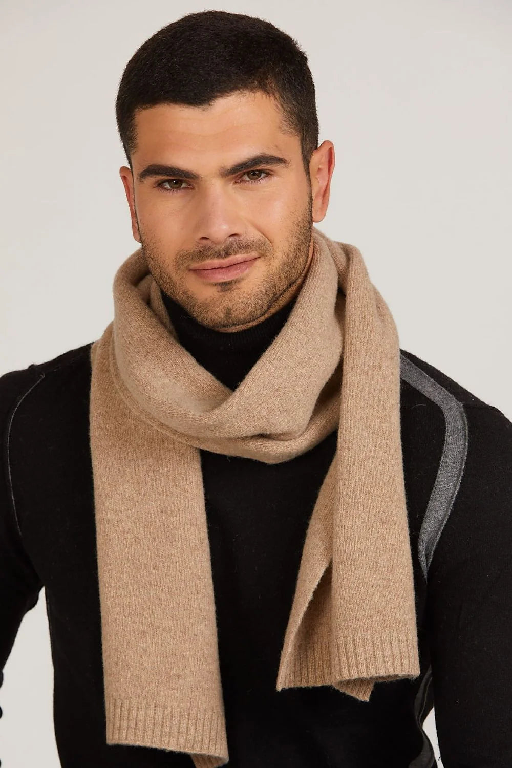 Châle Kamea en laine polonaise doux et durable pour femme hiver automne couleurs multiples matelassé enveloppant