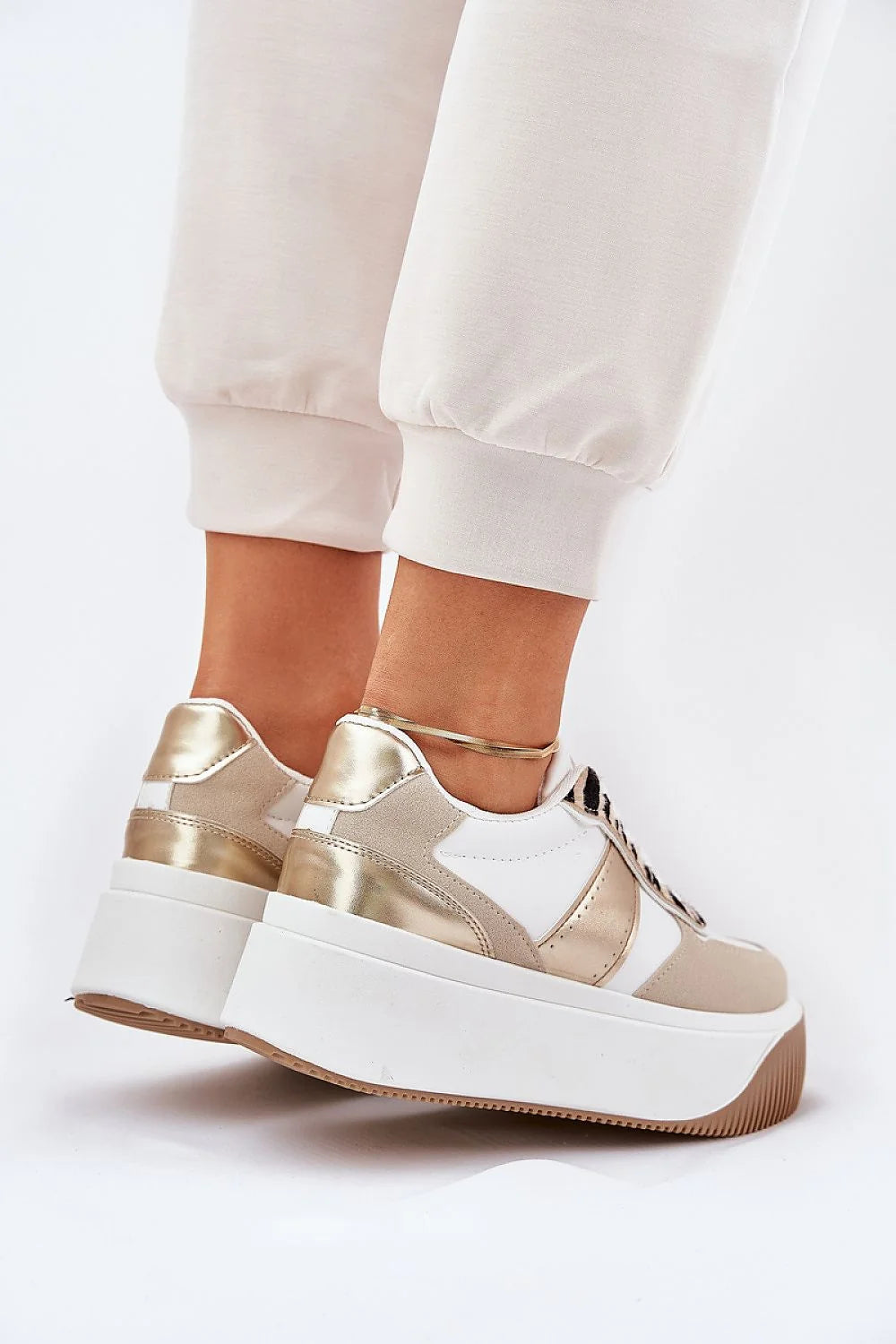 Chaussures de sport élégantes pour femme style tendance cuir artificiel semelle épaisse plateforme 5 cm talon 8 cm