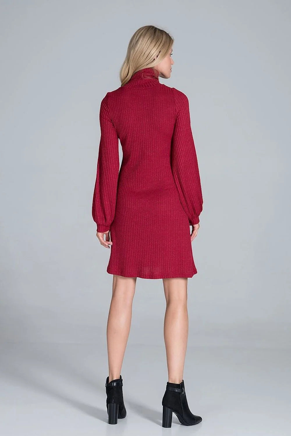Robe bordeaux en maille côtelée élégante casual manches longues style chic pour femmes modernes