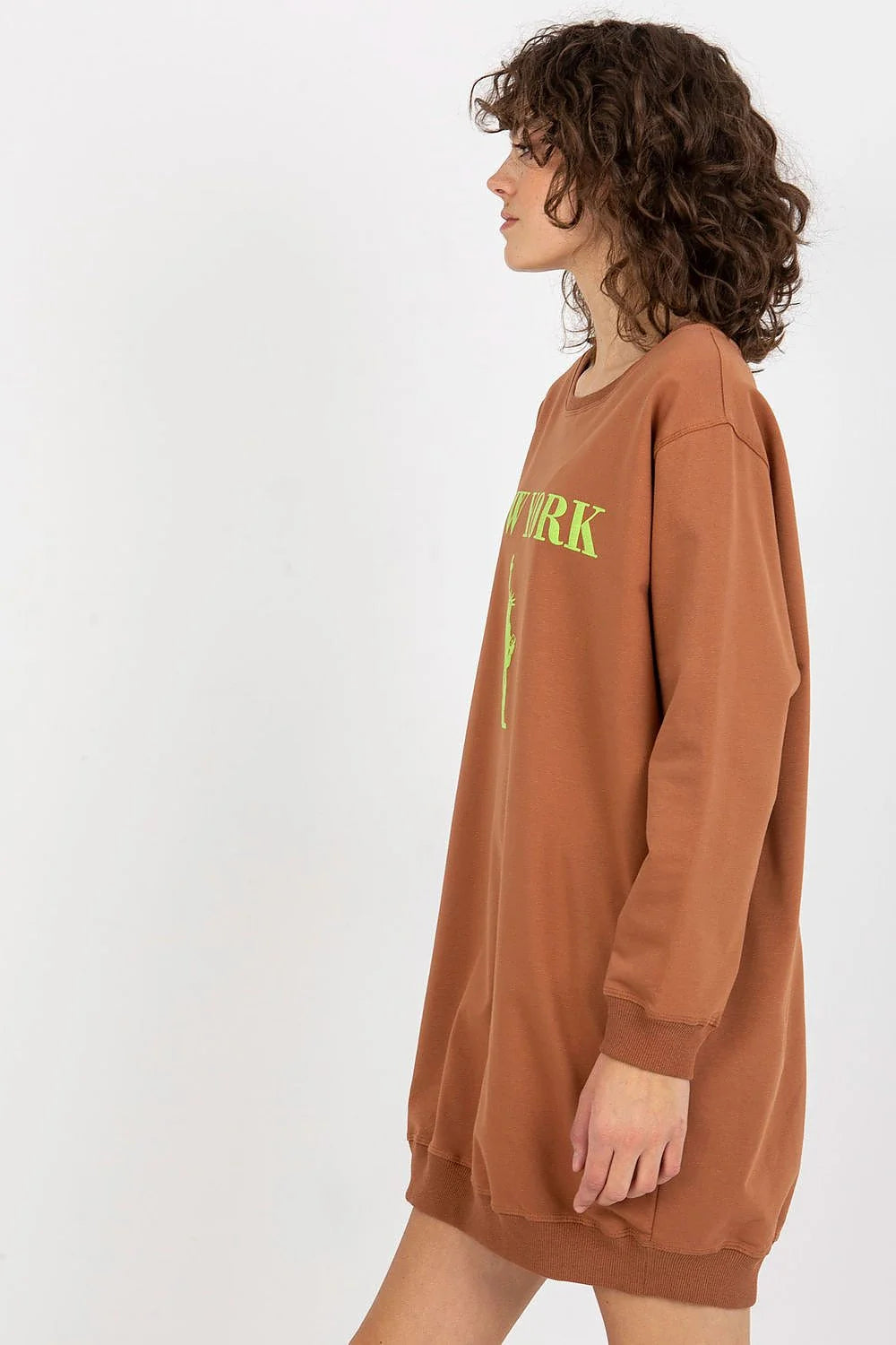 Sweatshirt oversize pour femme, style décontracté, motif New York Statue de la Liberté, couleur marron terre, manches longues, encolure ronde, finitions côtelées
