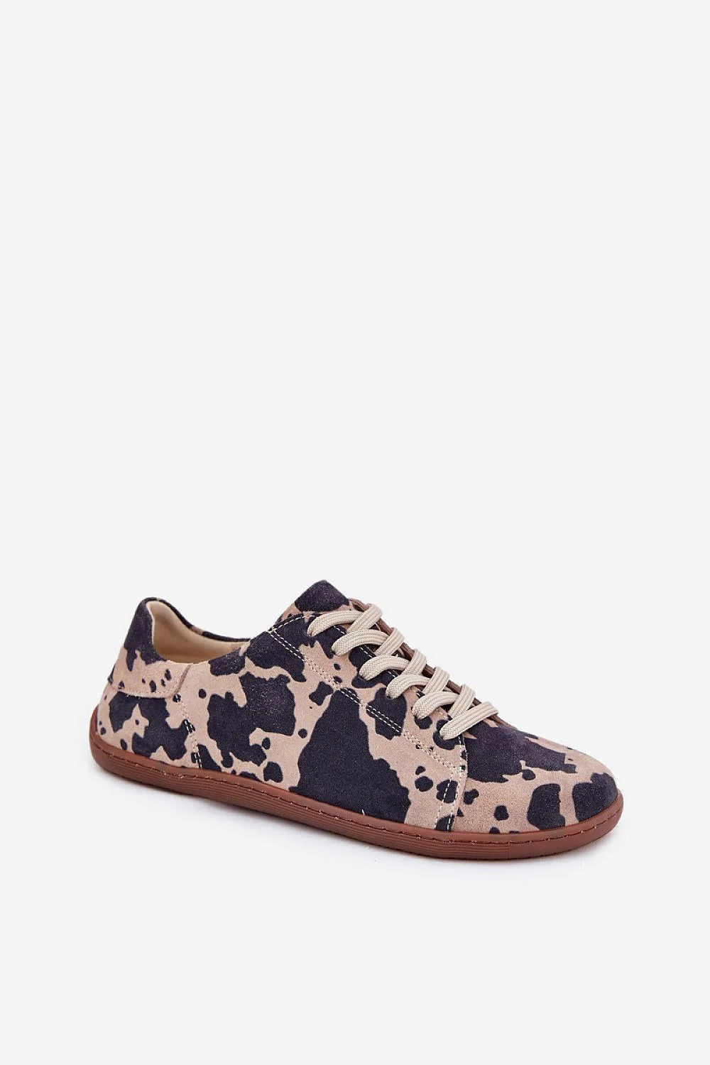 baskets basses femme lacets décontracté chic imprimé animal léopard beige noir suédé bout rond semelle gomme marron confortable