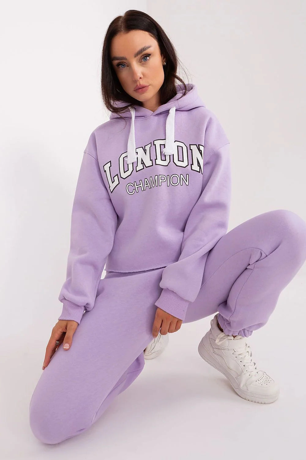 Ensemble de survêtement pour femme style urbain couleur lavande matériau en coton sweat à capuche joggers à cordon