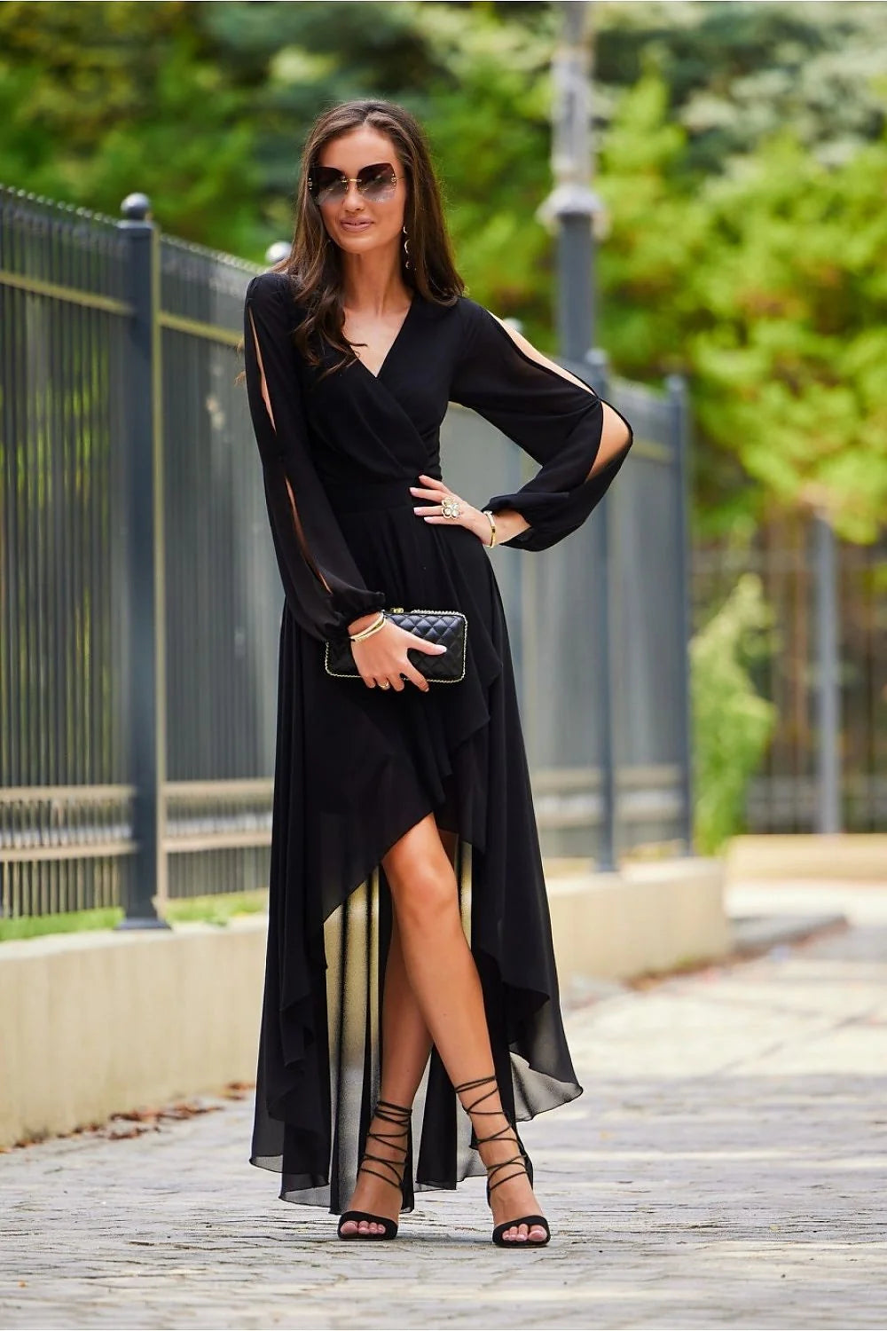 Robe de cocktail élégante asymétrique longue manches longues col V croisé dos nu tissu fluide femme
