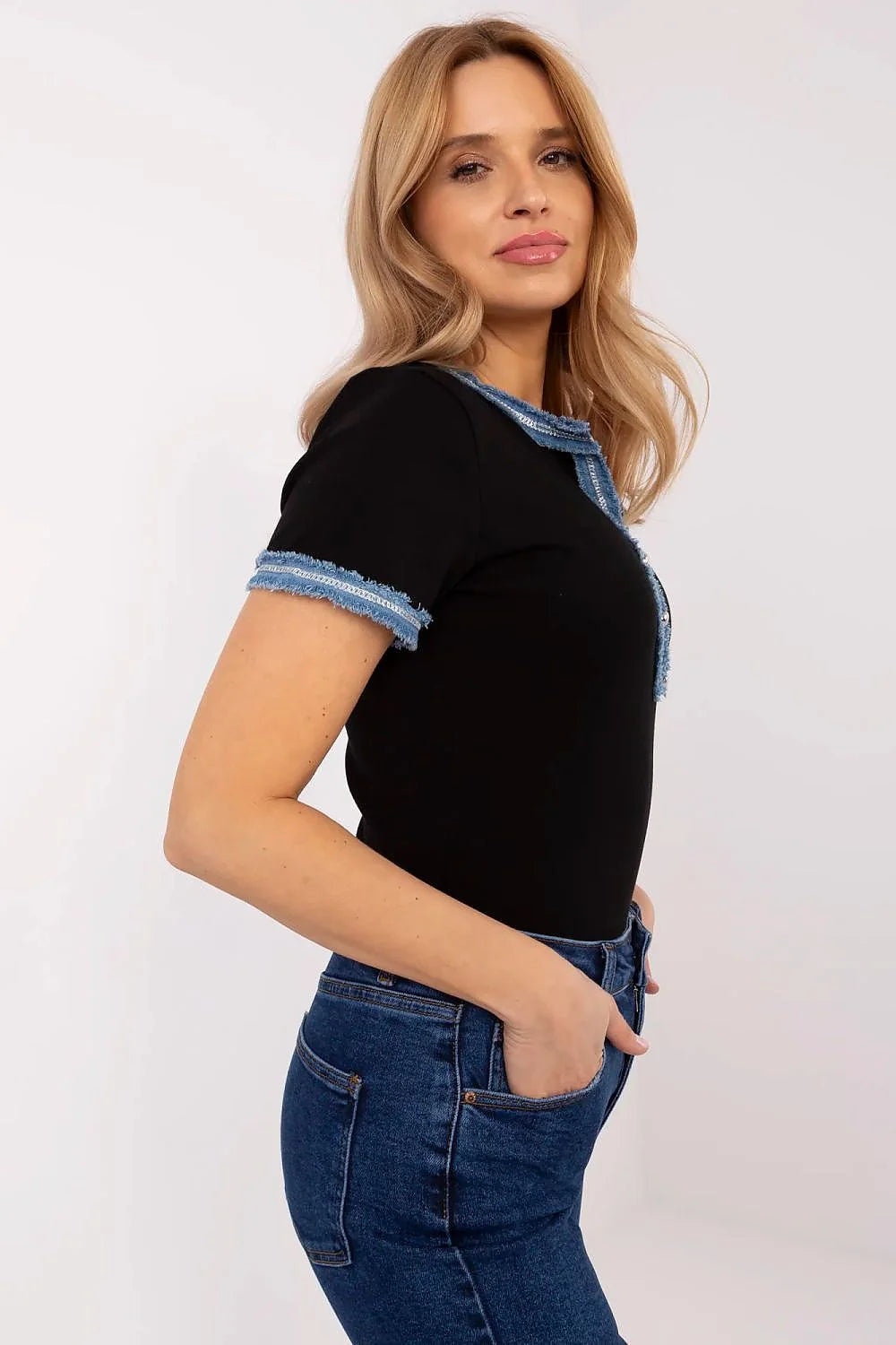 Chemisier NM féminin moderne décontracté en coton denim bleu clair noire manches courtes V-neck ajusté