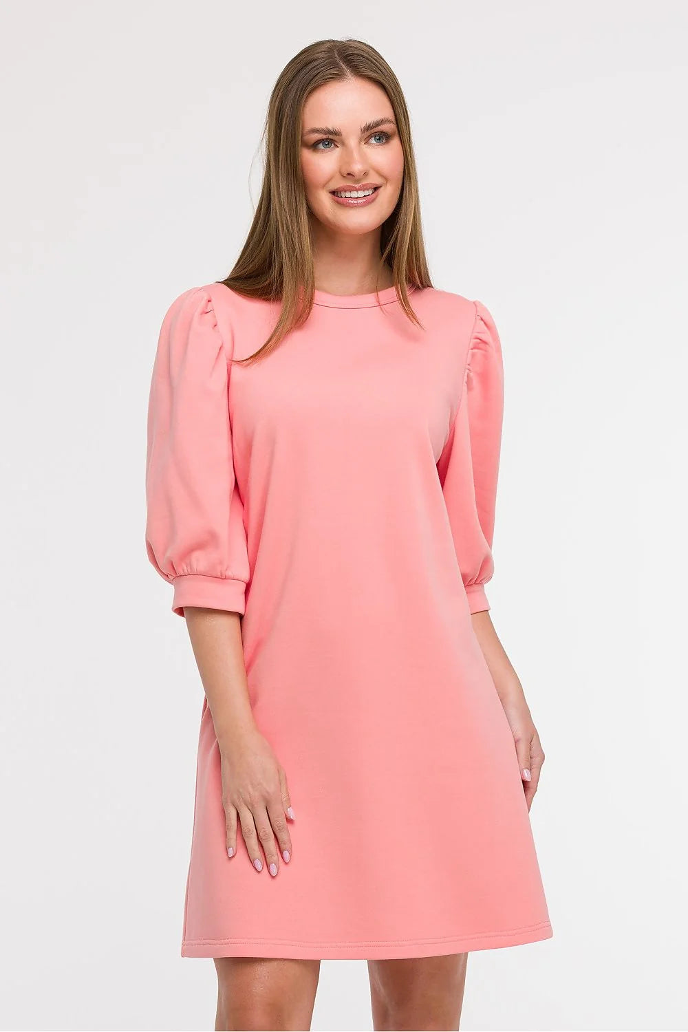robe élégante femme rose pastel courte coupe droite trapèze manches bouffantes mi longues poignets maille stretch douce structurée