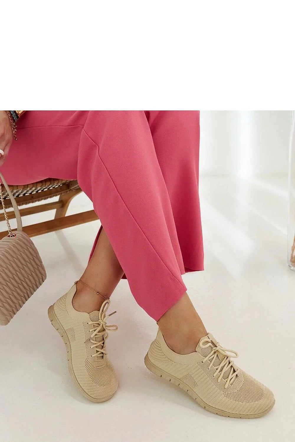 Baskets décontractées Erminio tige en maille respirante beige semelle caoutchouc femme collection été 2023