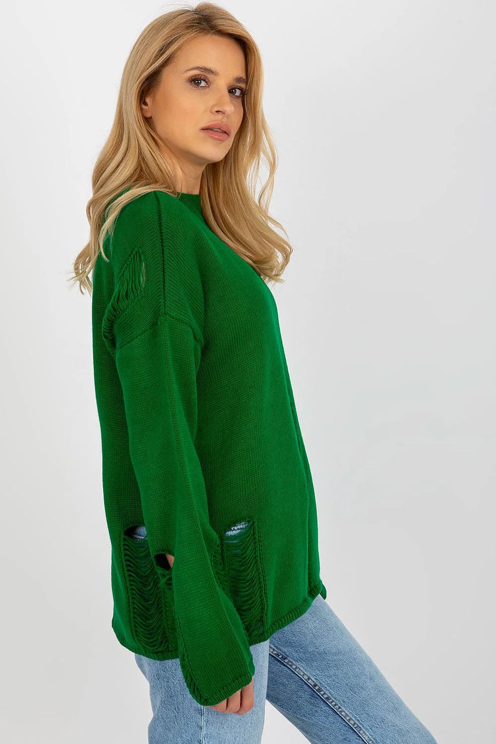 Pull femme style moderne décontracté motif lacéré vert émeraude coupe ample matériau doux élégance urbaine