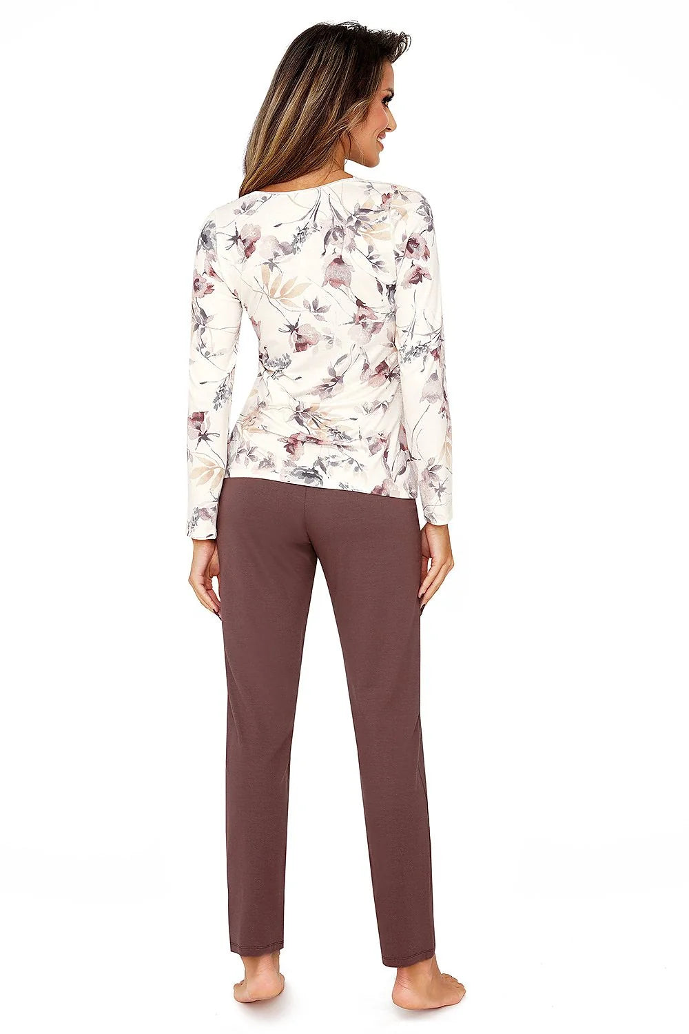 pyjama femme Belinda dentelle blanche col V manches longues imprimé floral aquarelle fond crème haut ajusté pantalon droit marron chocolat