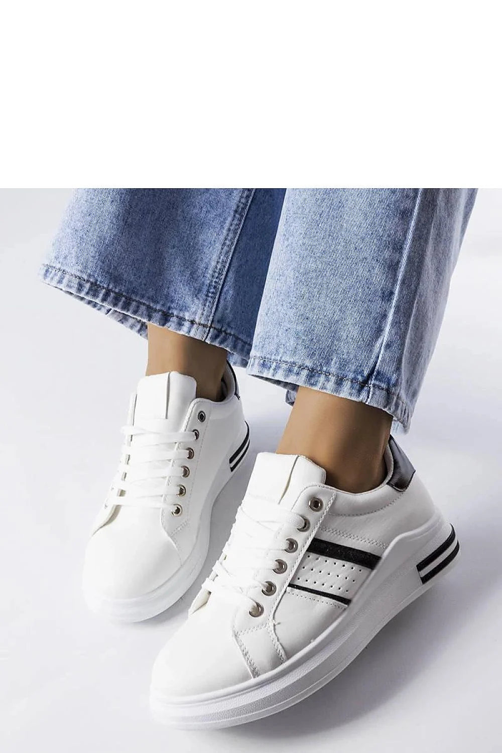 Baskets sneakers femmes design moderne style épuré blanc noir cuir synthétique plateforme confortable été occasion quotidienne