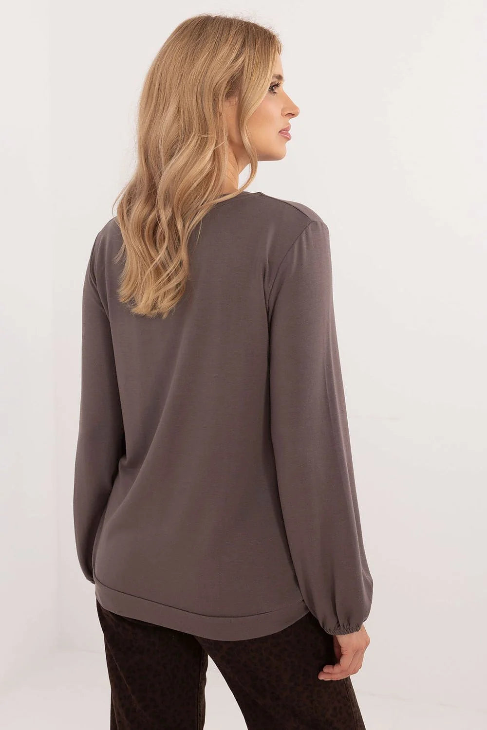 sweatshirt femme taupe oversize coupe ample modal élasthanne doux respirant extensible manches longues encolure ronde poignets élastiqués logo brodé