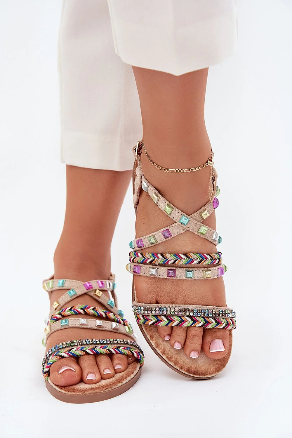 Sandales Step in style pour femme, style bohème chic, lanières tressées multicolores, cuir écologique, talon plat, ajustable, été, vacances