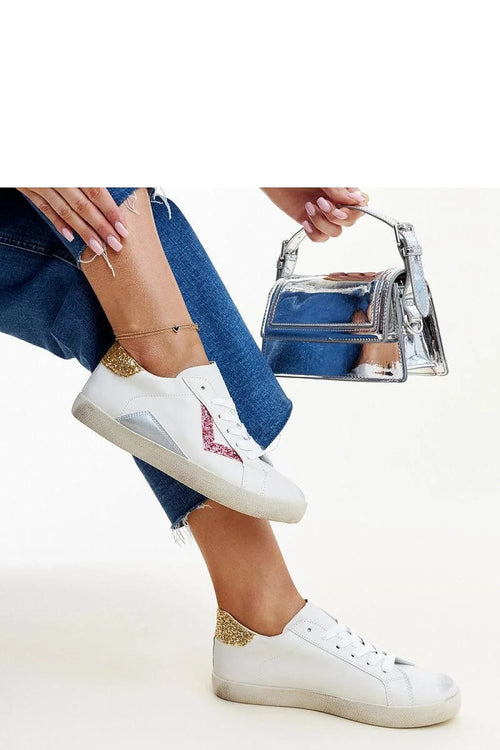 Baskets mode femmes design moderne élégant cuir blanc paillettes dorées talon détails fête occasion