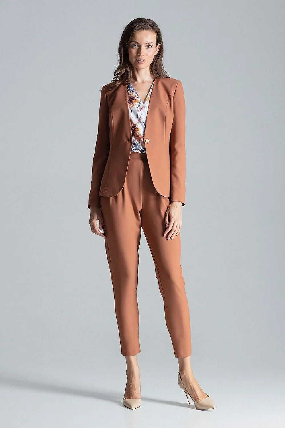 Veste tailleur femme rouge polyester élasthanne élégante ajustée manches longues professionnelle réunions formelles