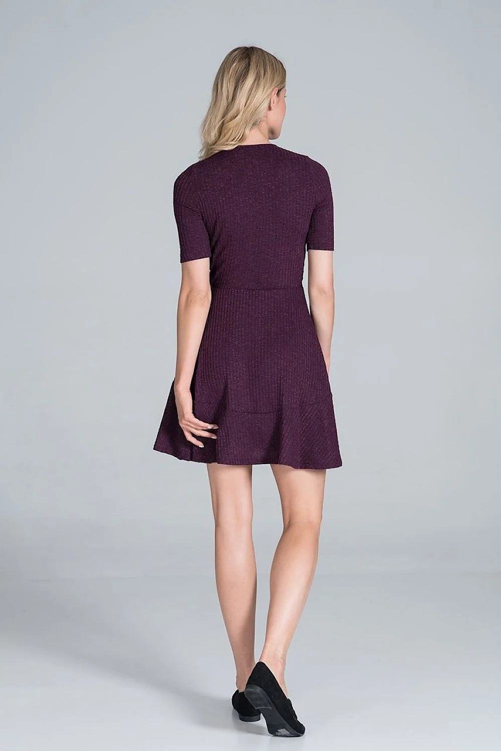 Robe élégante femme maille côtelée chic violet profond manches courtes taille élastique jupe évasée