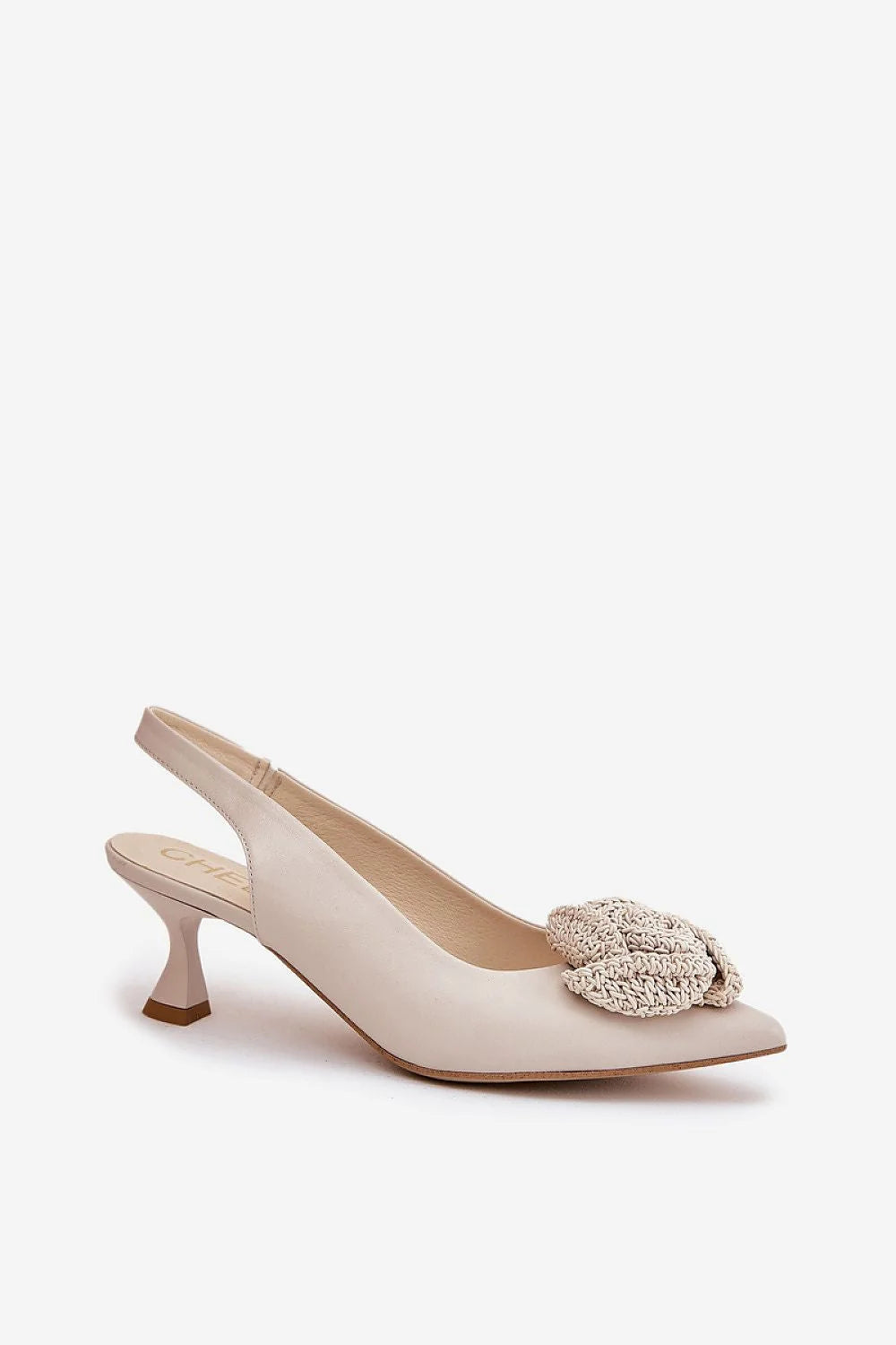 Escarpins à lanières arrière style classique élégant beige crème cuir naturel talon stiletto pointu soirée occasion spéciale femmes