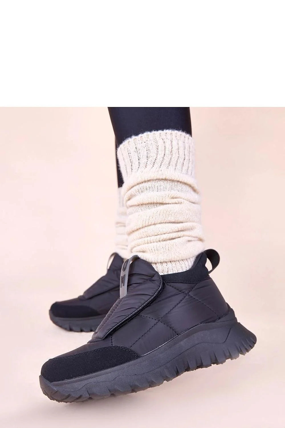 bottes neige noires femme velcro Penny Gemre tige matelassée suédée textile doublure fourrure isolante semelle crantée antidérapante montantes