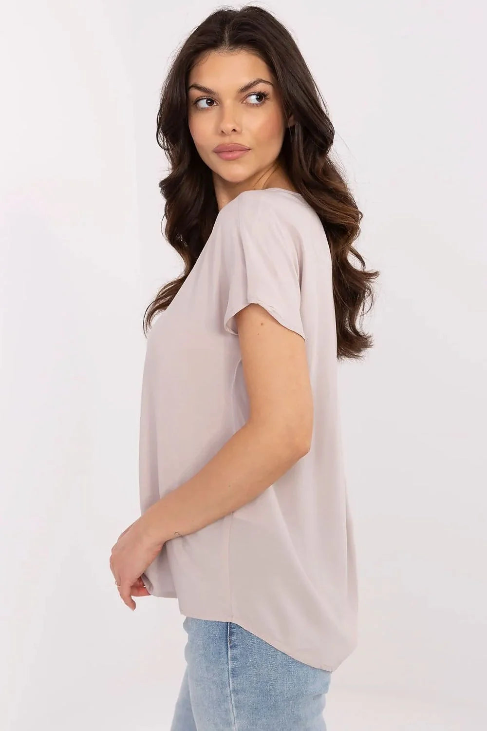 Chemisier Sublevel en viscose légère blouse féminine décontractée col en V manches courtes style minimaliste couleur neutre occasion quotidienne