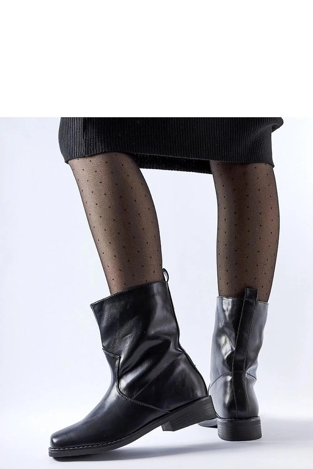 Bottines pour femmes design moderne minimaliste mi-hautes cuir noir bout rectangulaire semelle épaisse talon bas