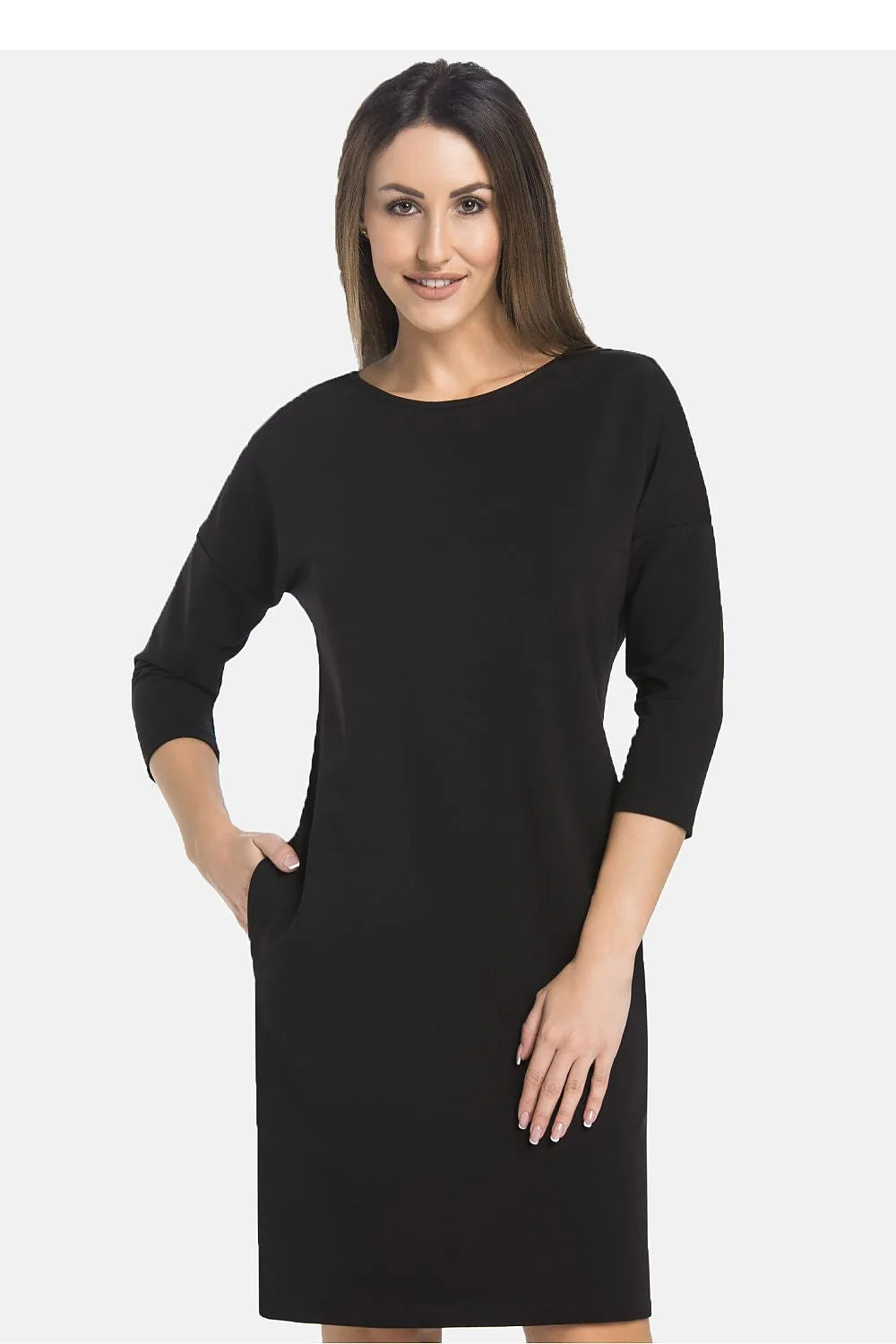 robe noire coton jersey extensible élasthanne polyester coupe droite cintrée taille marquée manches troisquarts poches latérales encolure ronde style minimaliste