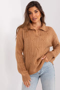 Chandail femme col replié motif torsadé manches longues coupe ample coloris camel matière douce