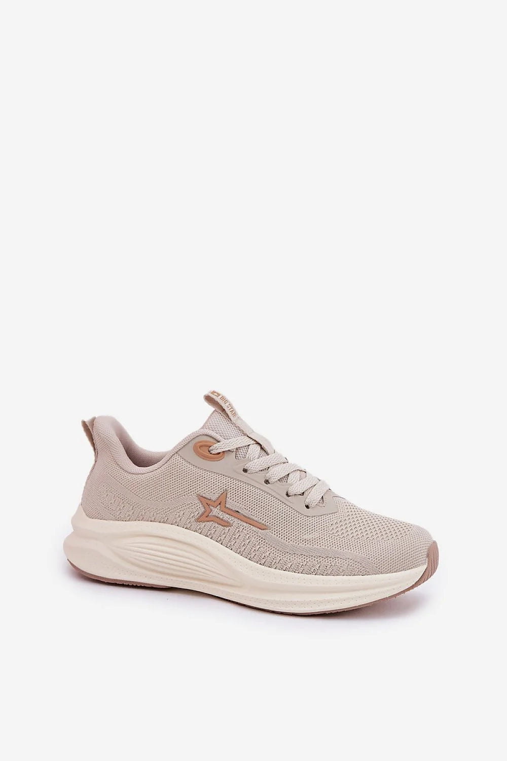 Chaussures de sport modernes pour femme en textile doux, couleur beige, semelle amortie, confort tout le jour