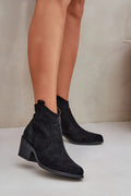 Bottes à talons block noires en daim pour femme, style western intemporel, zipper fonctionnel, semelle caoutchouc, confortable, élégance
