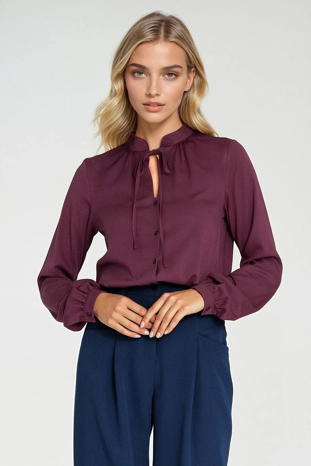 chemise blouse femme viscose légère fluide prune bordeaux cintrée noeud goutte boutonnage central fronces poignets boutons manches longues élégante bureau
