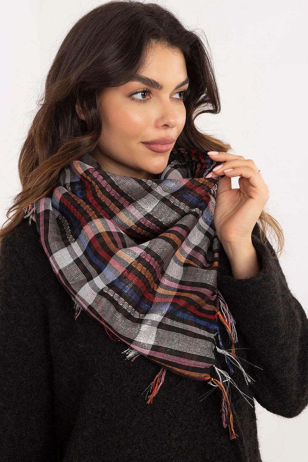 Écharpe à carreaux classique pour femmes, matière douce, franges multicolores, polyvalente, mode universelle, accessoire chic