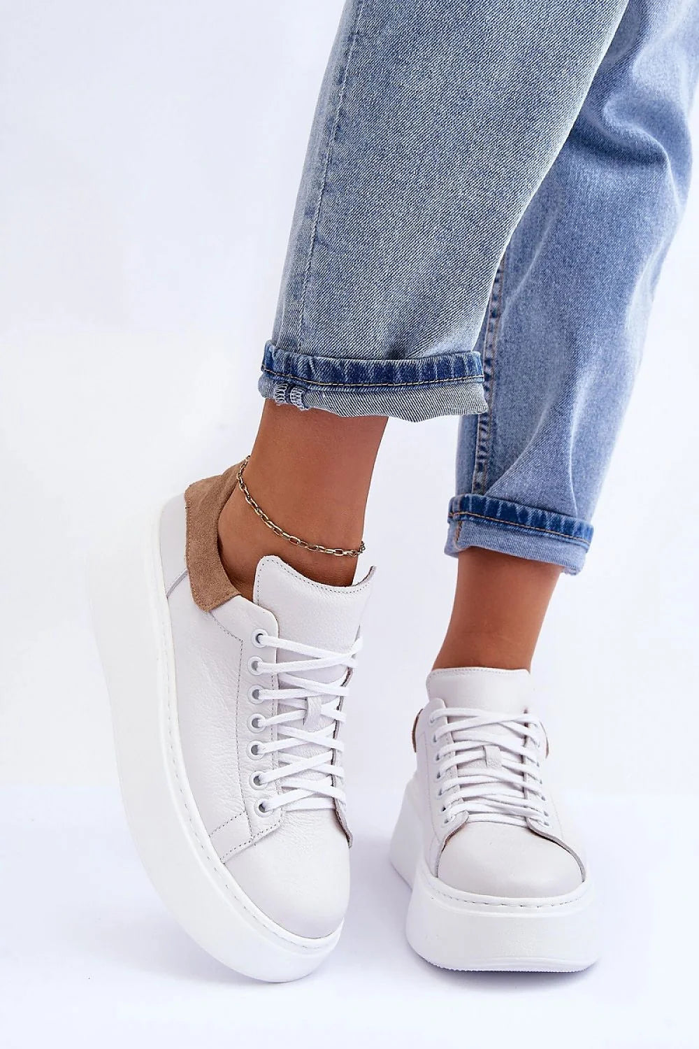 Chaussures de sport femmes cuir blanc style moderne minimaliste confort plateforme haute lacets blancs