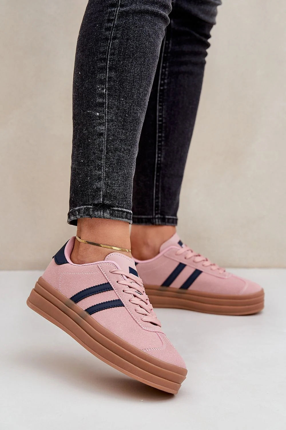 Chaussures de sport pour femmes style moderne confortable plateforme cuir suédé ecofriendly tige 7.5cm semelle piano occasion quotidienne