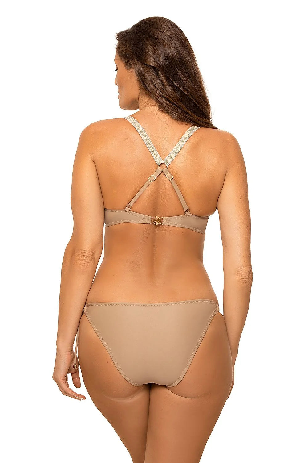 Maillot de bain deux pièces tissu confortable chic sportif accents dorés parfait plage piscine été