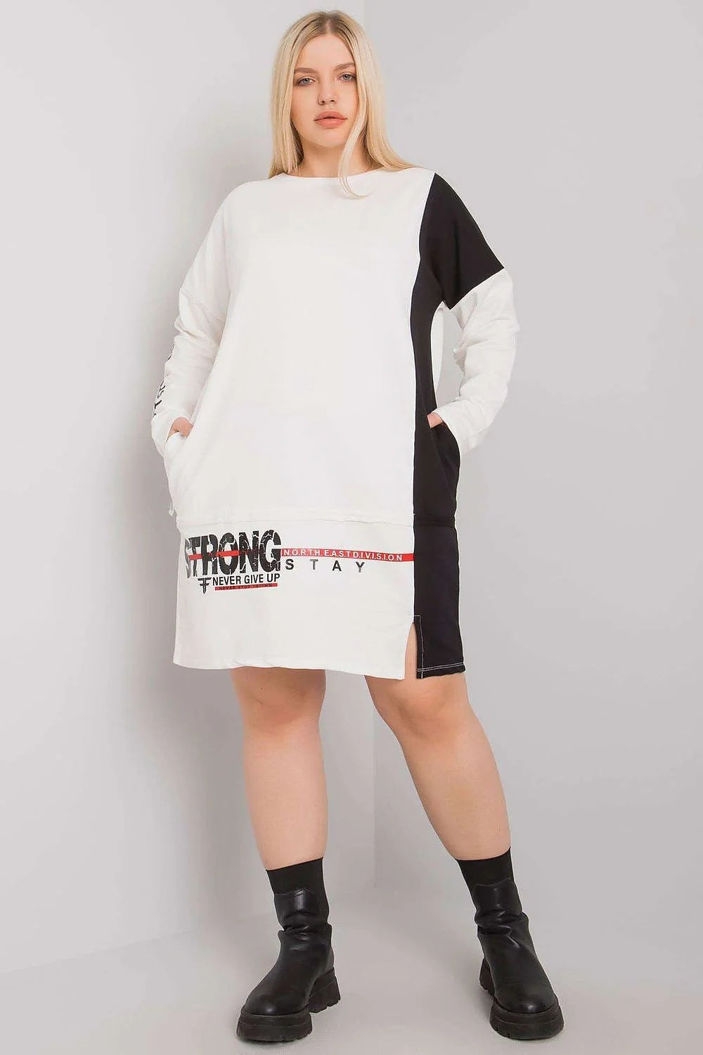 Sweatshirt femme coton élasthanne style asymétrique bleu vif moderne confort urbain allure dynamique
