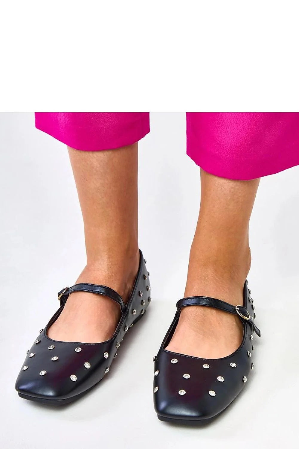 ballerines Solea femme noires cuir synthétique lisse bout carré bride réglable boucle strass argentés semelle plate talon bas confortables élégantes