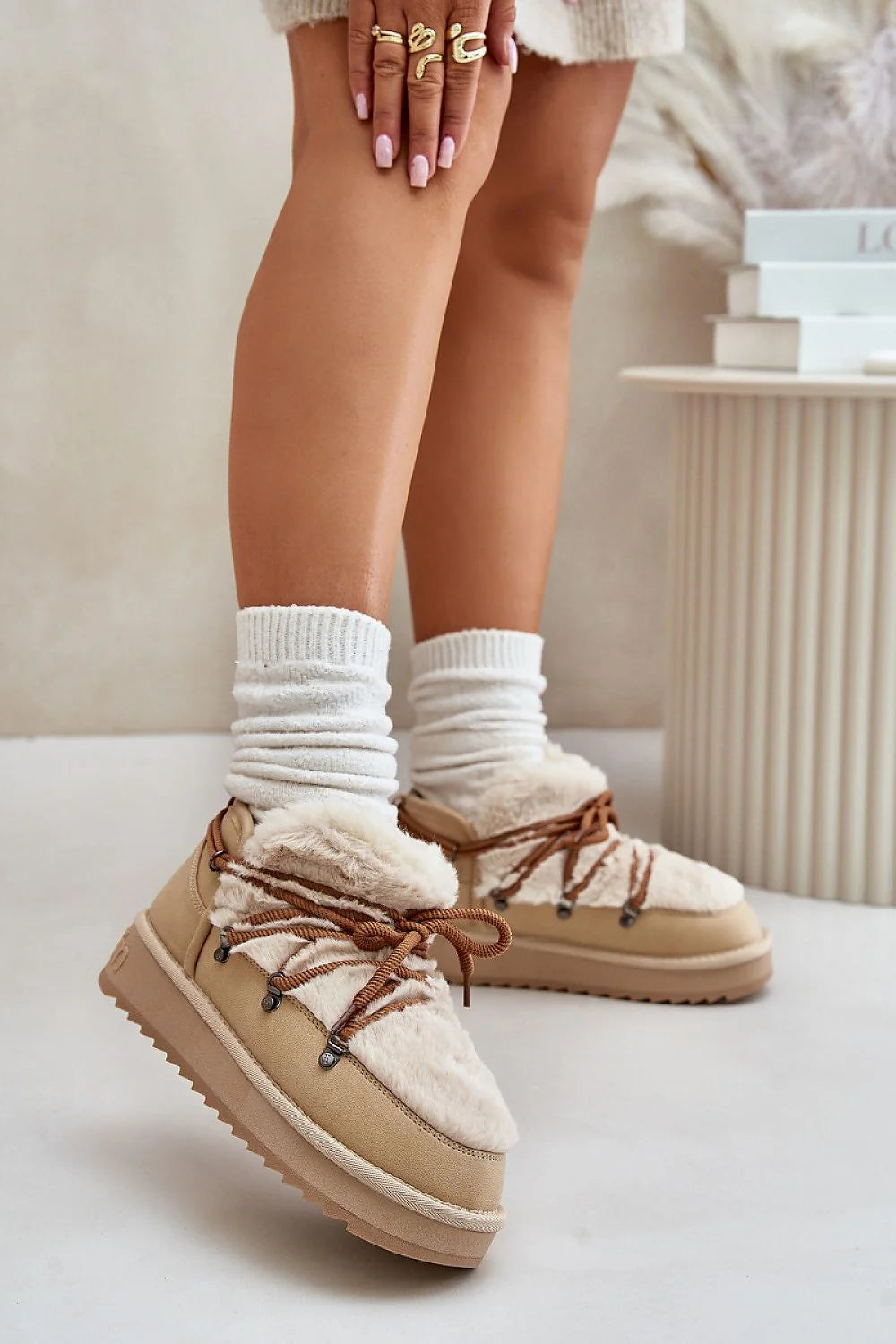 Bottes de neige pour femme Step in style cuir artificiel fourrure semelle caoutchouc beige confort hiver mode