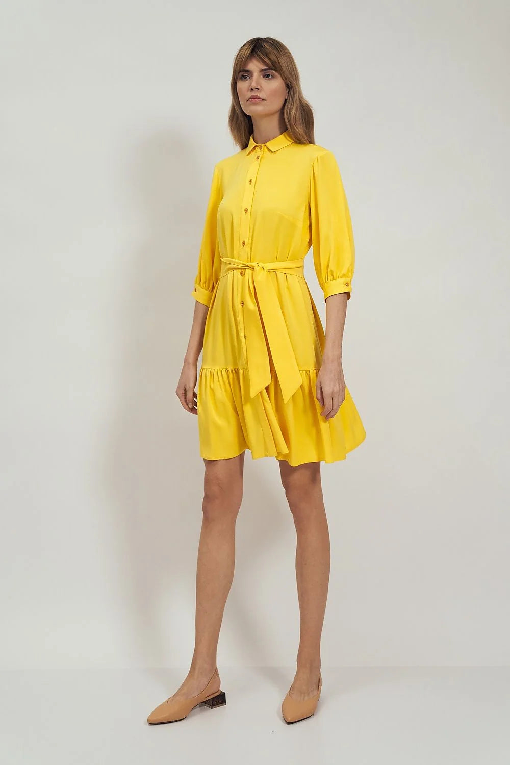 Robe chemise élégante en satin lavande manches trois-quarts avec volants et ceinture intégrée femme