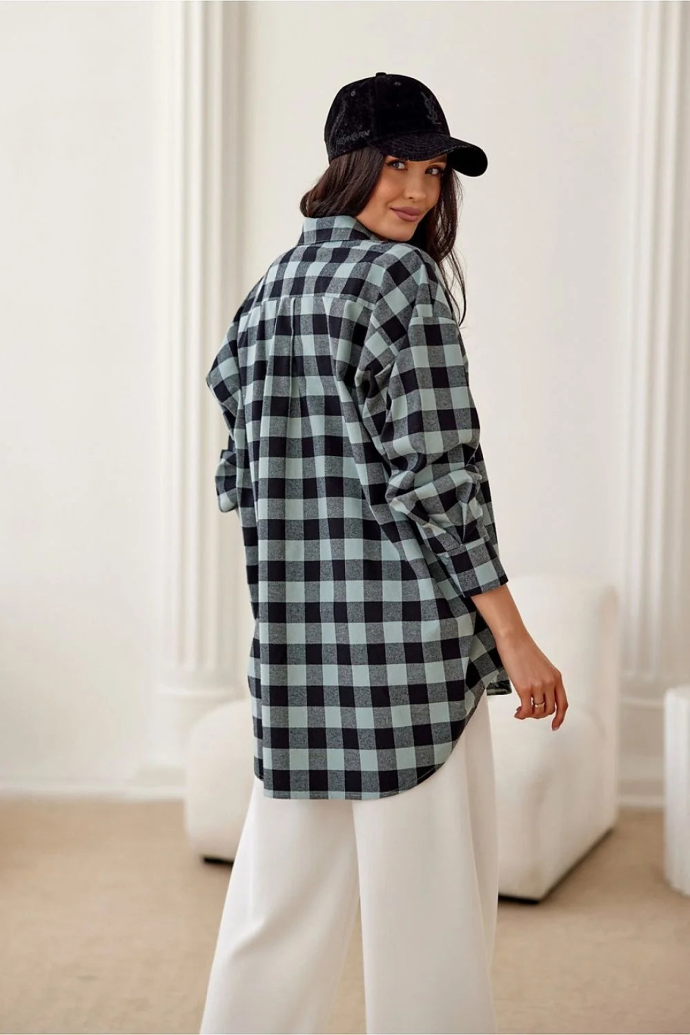 chemise surchemise femme oversize grands carreaux buffalo noir vert sauge flanelle épaisse manches longues boutonnée col classique dos allongé