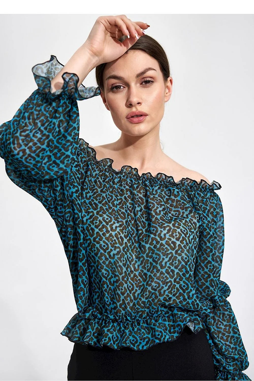 Chemisier Figl - Off-Shoulder Floral Blouse with Ruffled Sleeves and Waist, Bohemian Style, Summer Outfit, Polyester Fabric, Size S/M to L/XL, White Skirt Included
